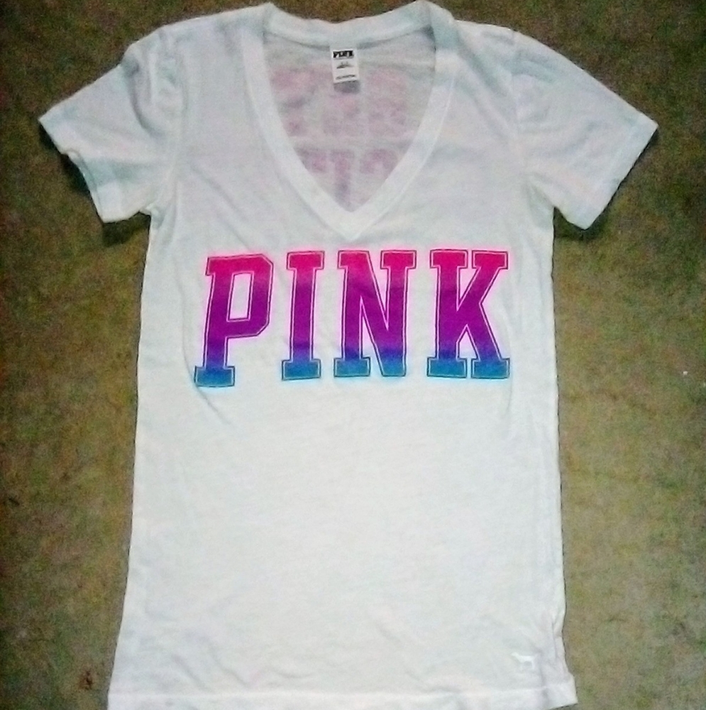 VS Pink Graphic Cotton Tee